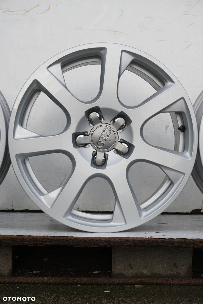 Audi 5x112 17 7J et37 - 5