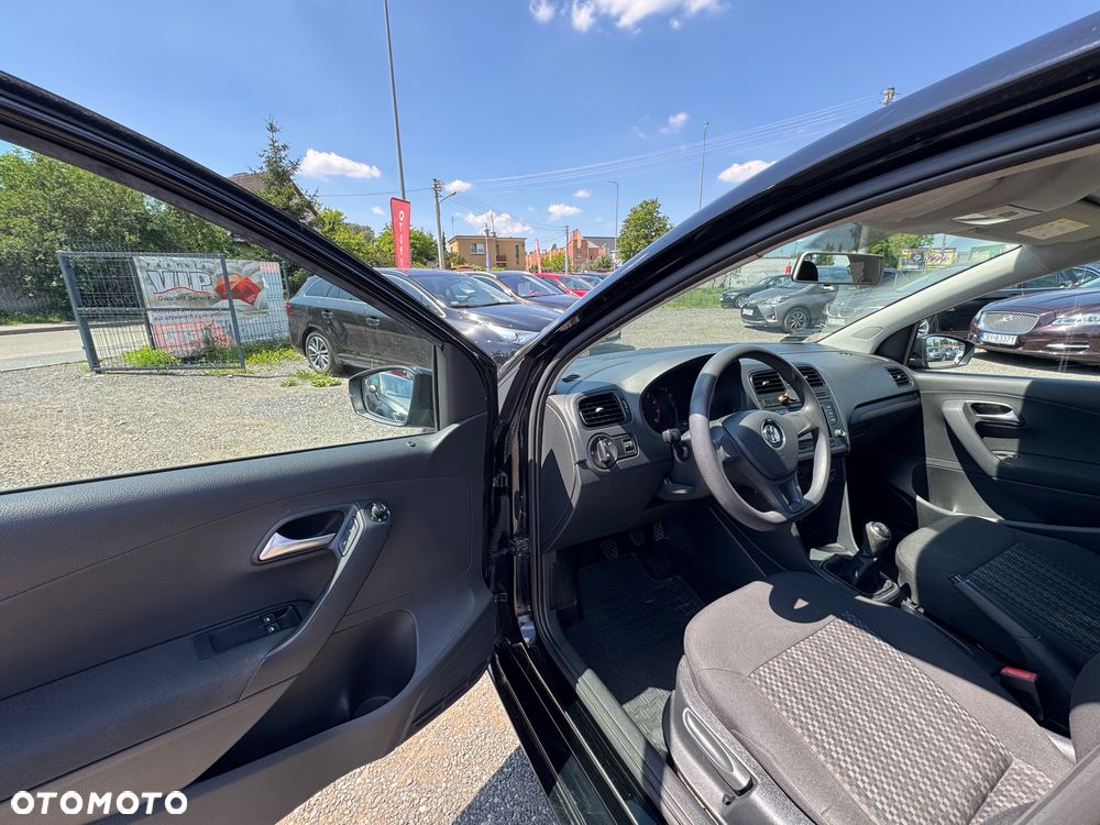 Volkswagen Polo 1.0 Trendline Perfectline - 20