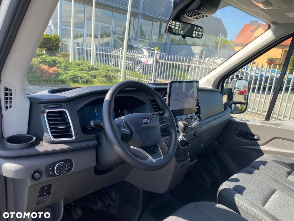 Ford Transit - 9