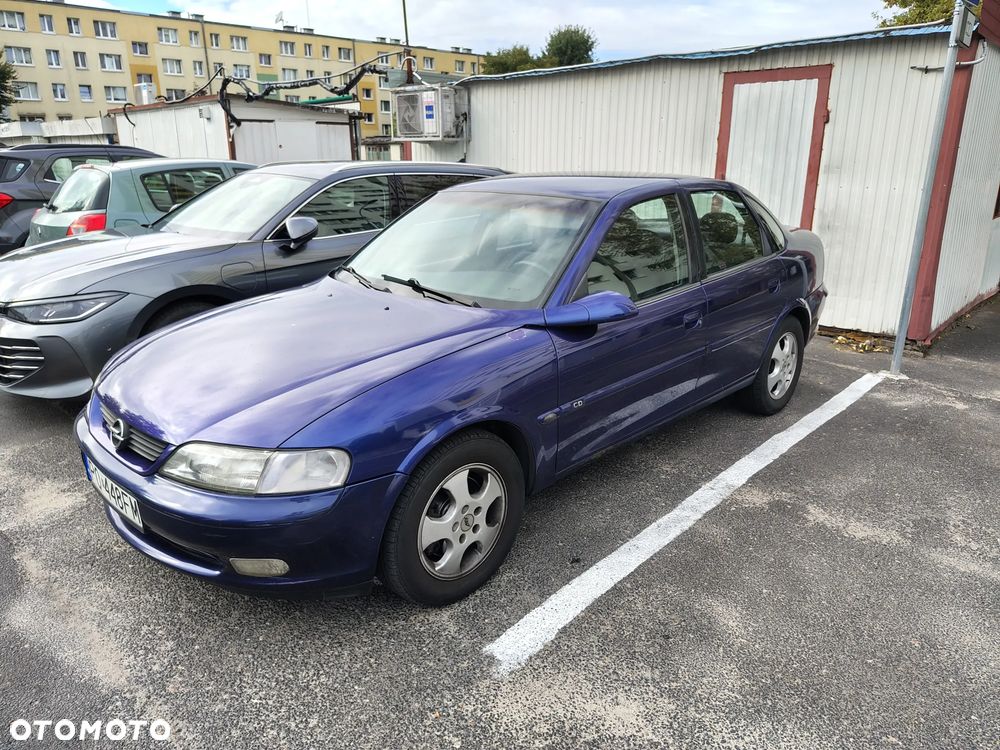 Opel Vectra - 2