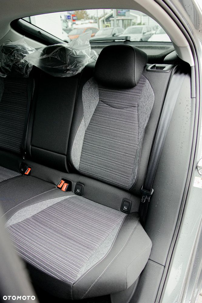 Skoda Superb 2.0 TDI SCR Selection DSG - 7