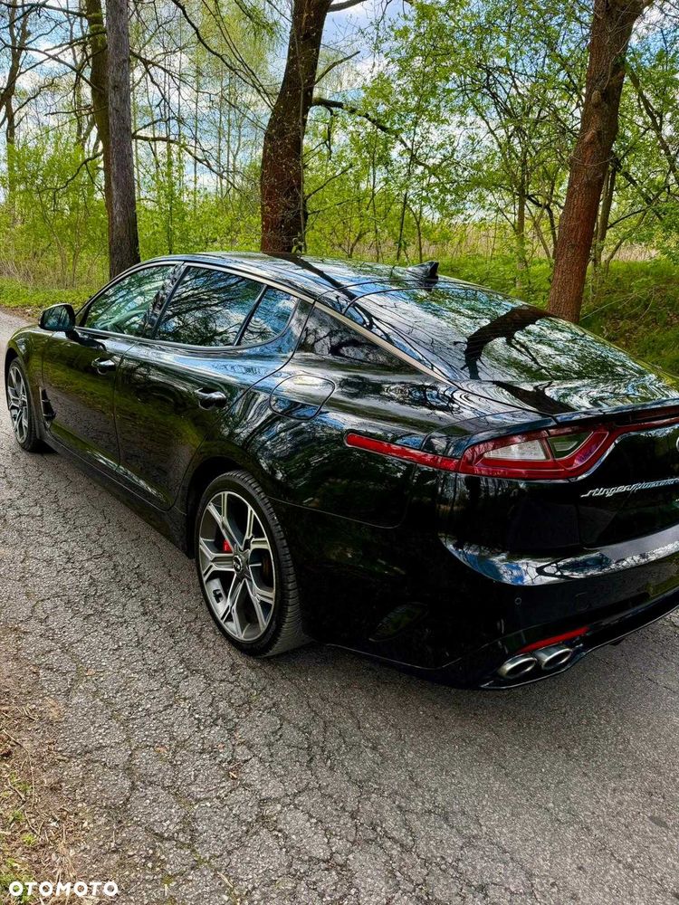 Kia Stinger - 5