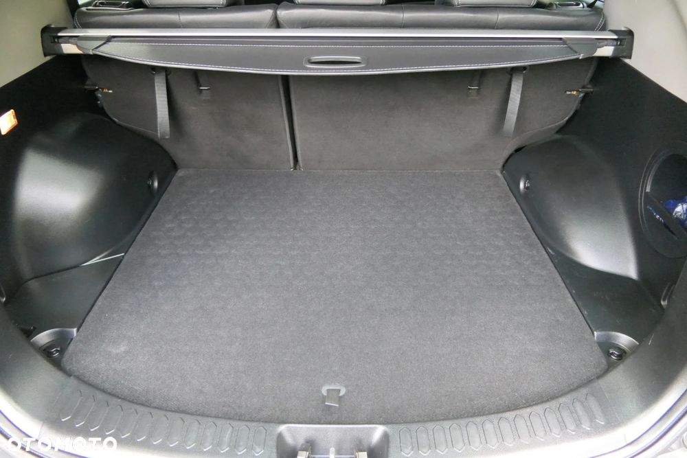 Kia Sportage 2.0 M - 24