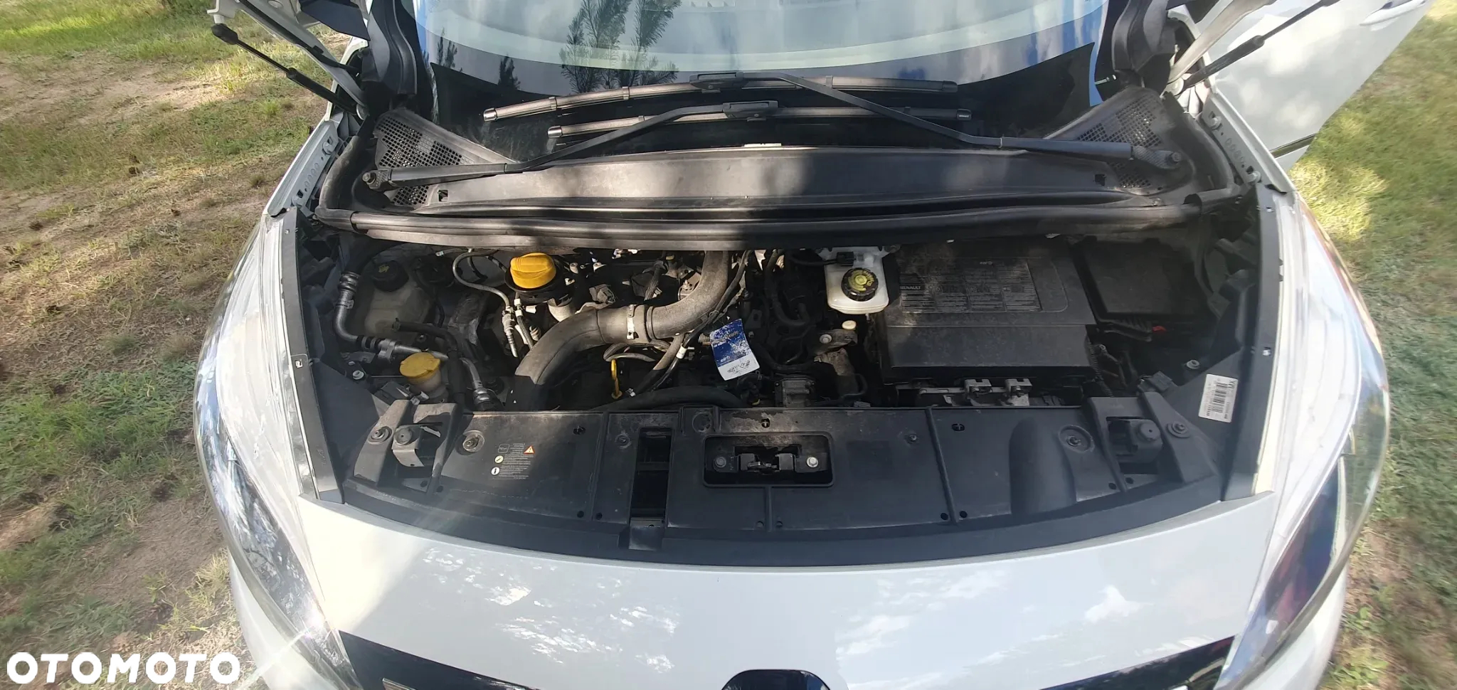 Renault Scenic ENERGY TCe 115 Bose Edition - 21