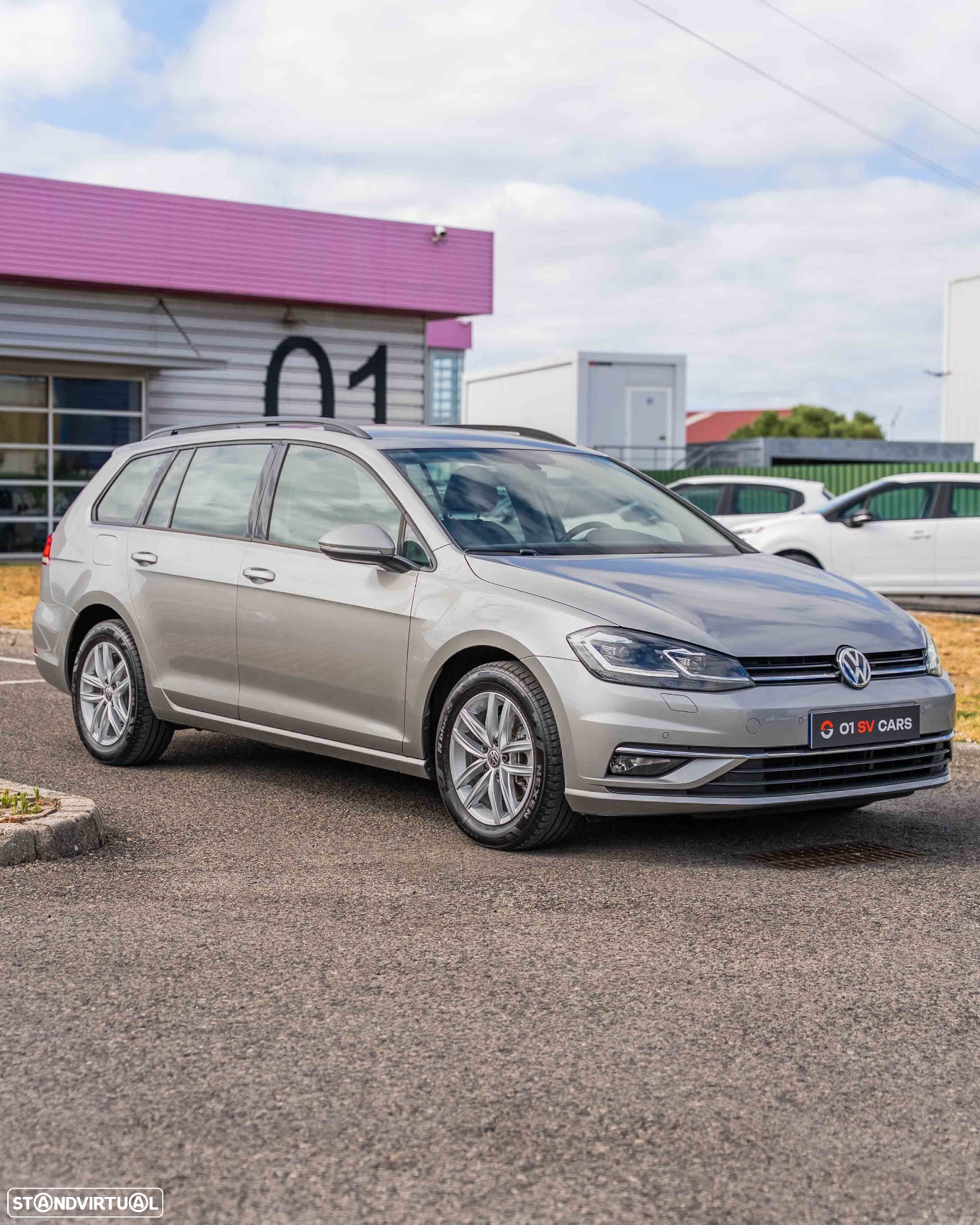 VW Golf Variant 1.6 TDi Highline DSG - 2