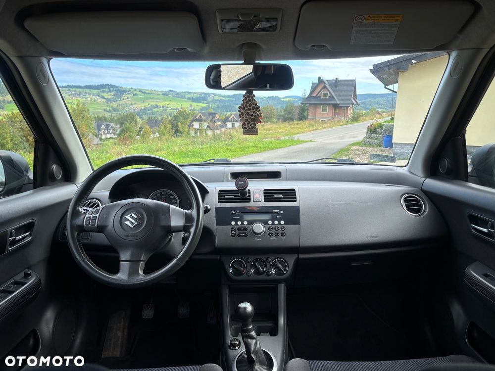 Suzuki Swift 1.3 4x4 Comfort - 12