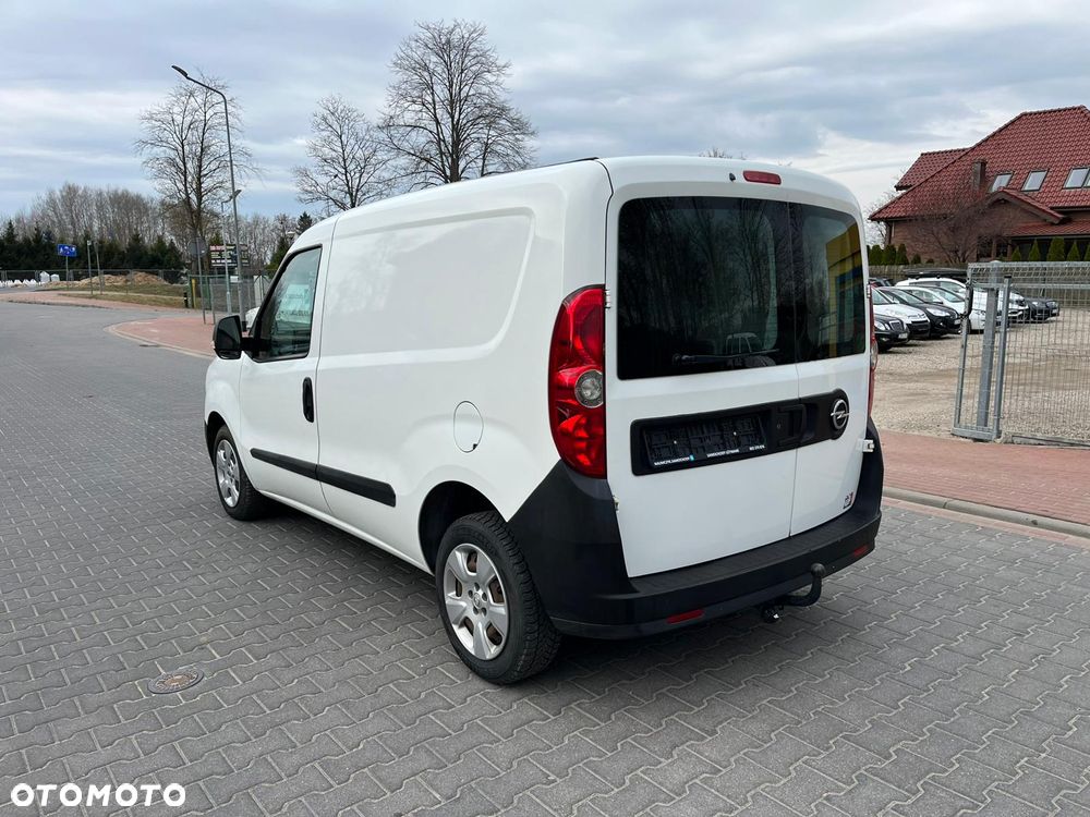 Opel Combo - 10