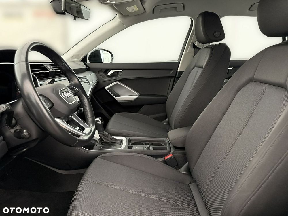 Audi Q3 - 13