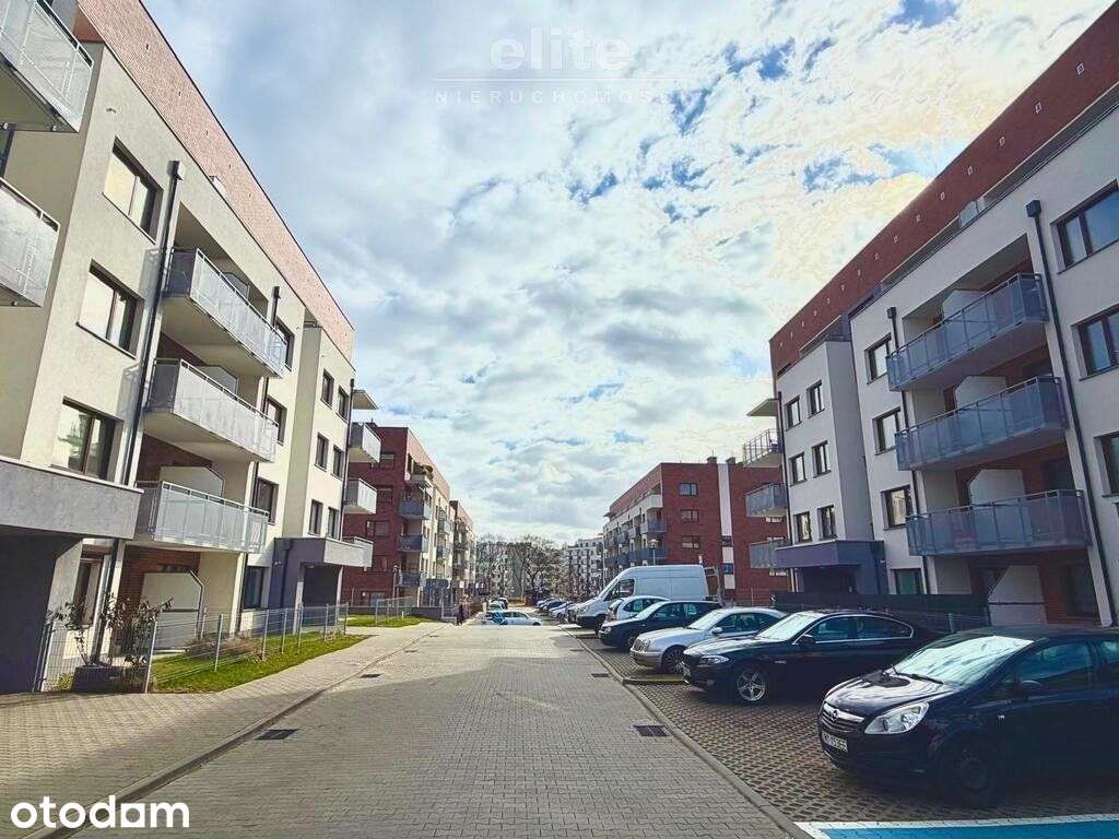 Nowe Miasto, 3 pok. z tarasem i balkonem, winda