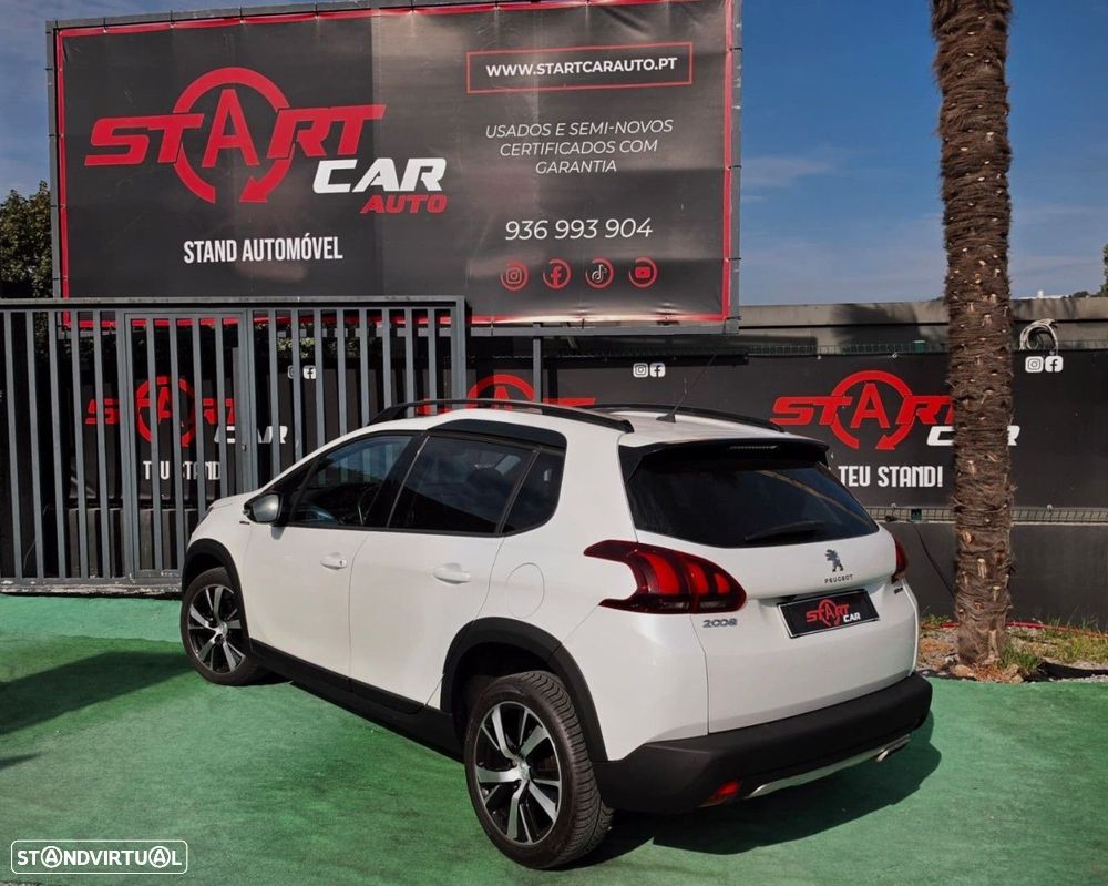 Peugeot 2008 1.6 BlueHDi GT Line - 23