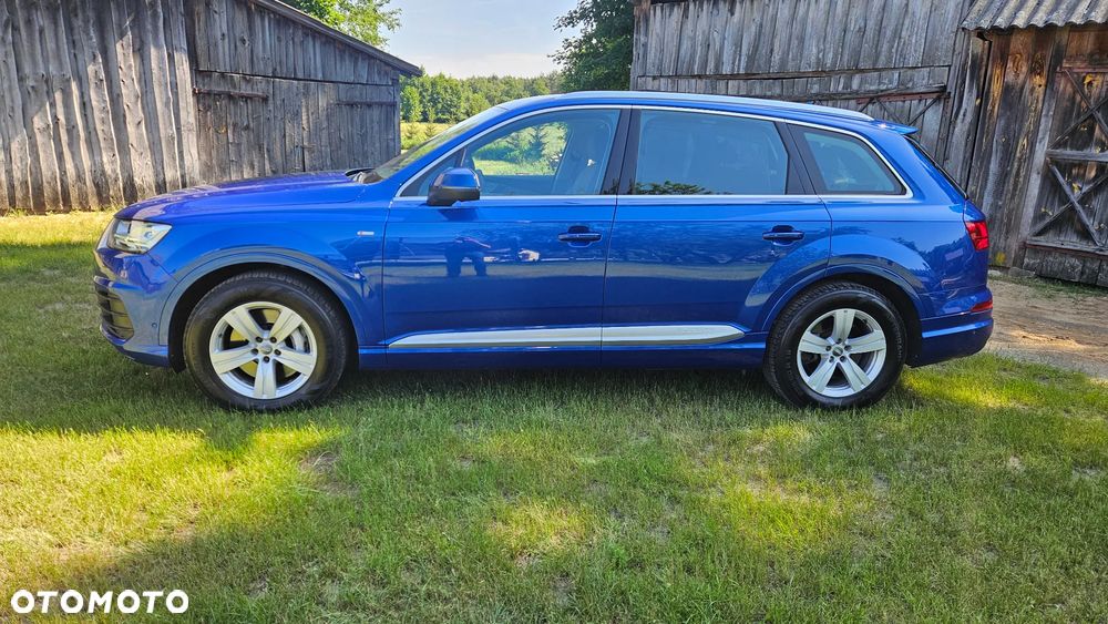 Audi Q7 2016 photo 4