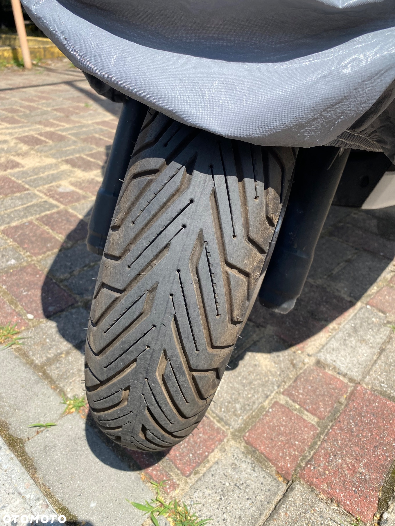 Yamaha X-max - 7