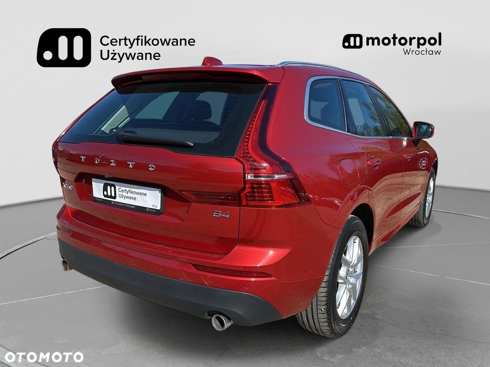 Volvo XC 60 B4 B Momentum - 14
