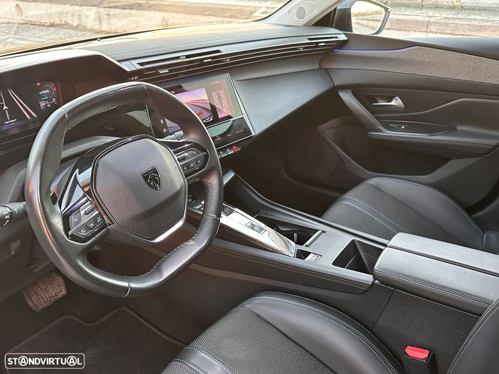 Peugeot 308 1.6 Hybrid Allure Pack e-EAT8 - 18