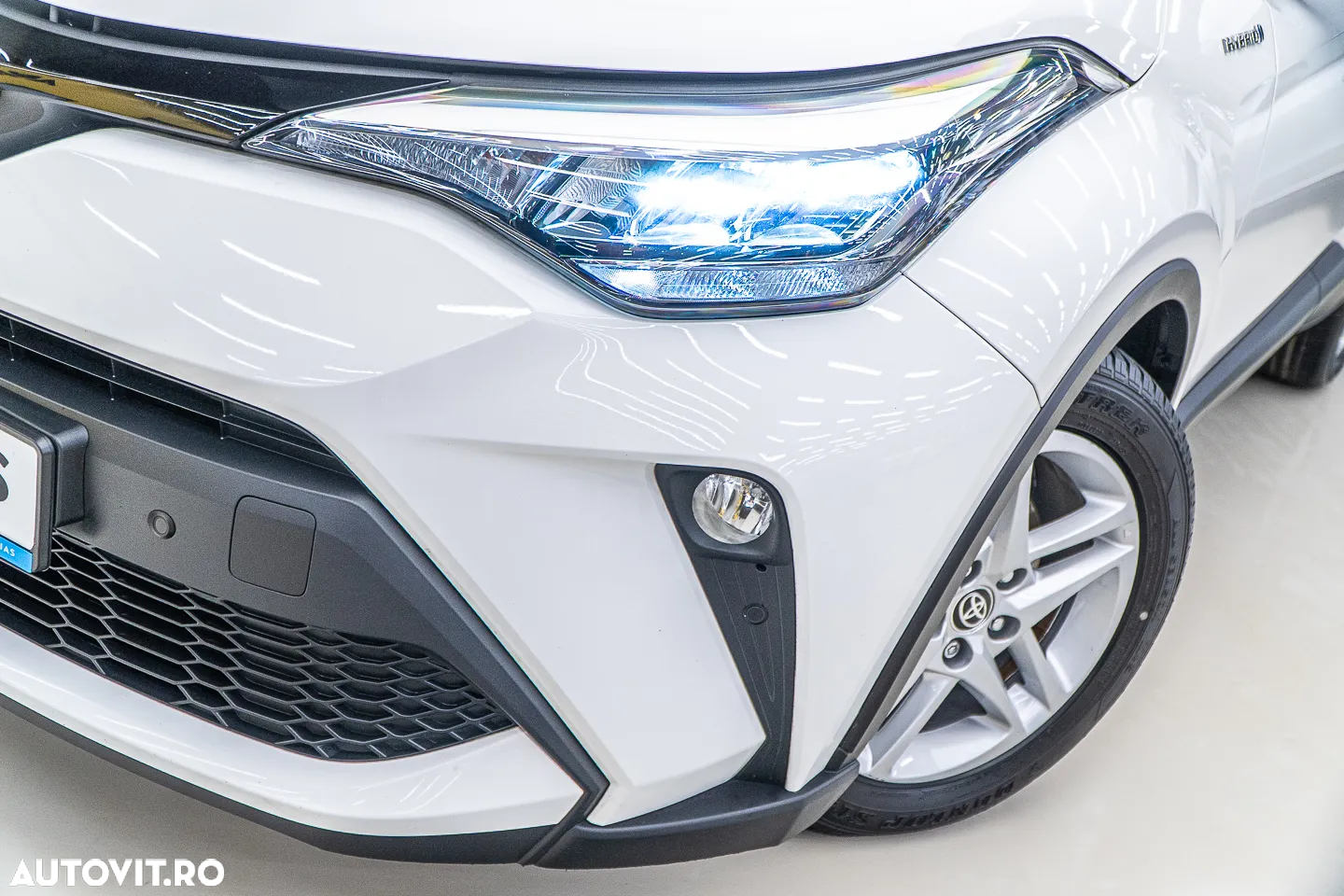 Toyota C-HR 1.8 HSD 122 CP 4x2 CVT Cult - 35