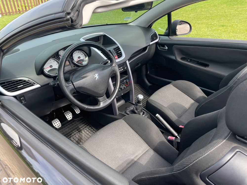 Peugeot 207 CC 1.6 Sport - 29