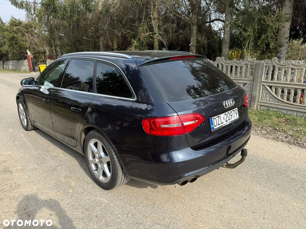 Audi A4 Avant 2.0 TDI DPF Ambiente - 3