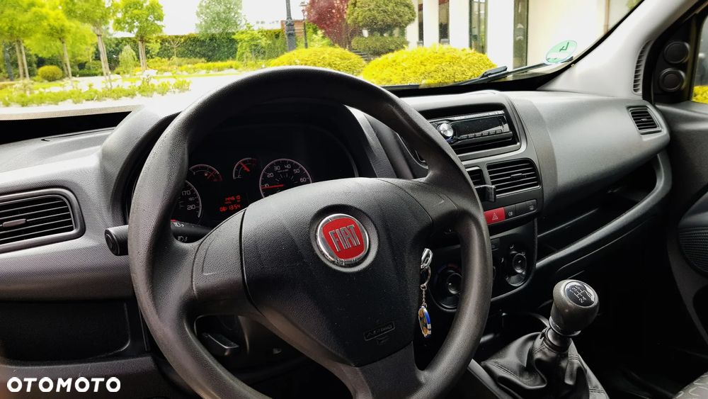 Fiat Doblo 1.4 16V Active - 10