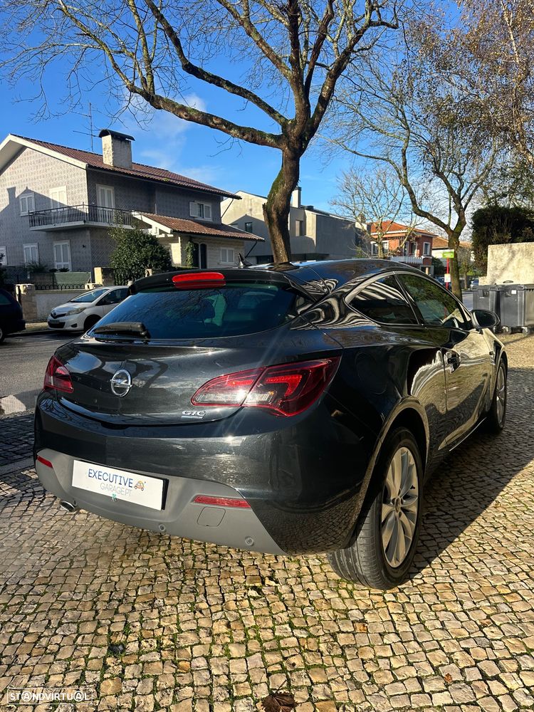 Opel Astra GTC 2.0 CDTi S/S 127g - 1
