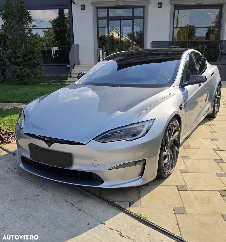 Tesla Model S Long Range - 1