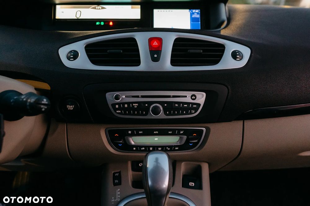 Renault Scenic 2.0 16V 140 CVT Luxe - 15