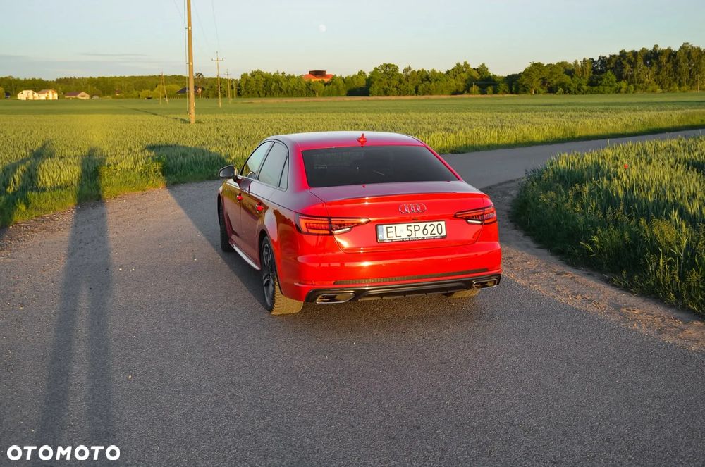 Audi A4 Limousine 35 TFSI mHEV S Line S tronic - 39