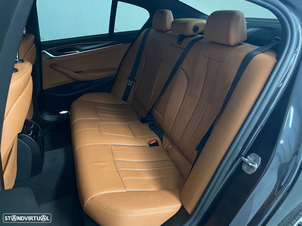 BMW 520 d Pack M Auto - 11