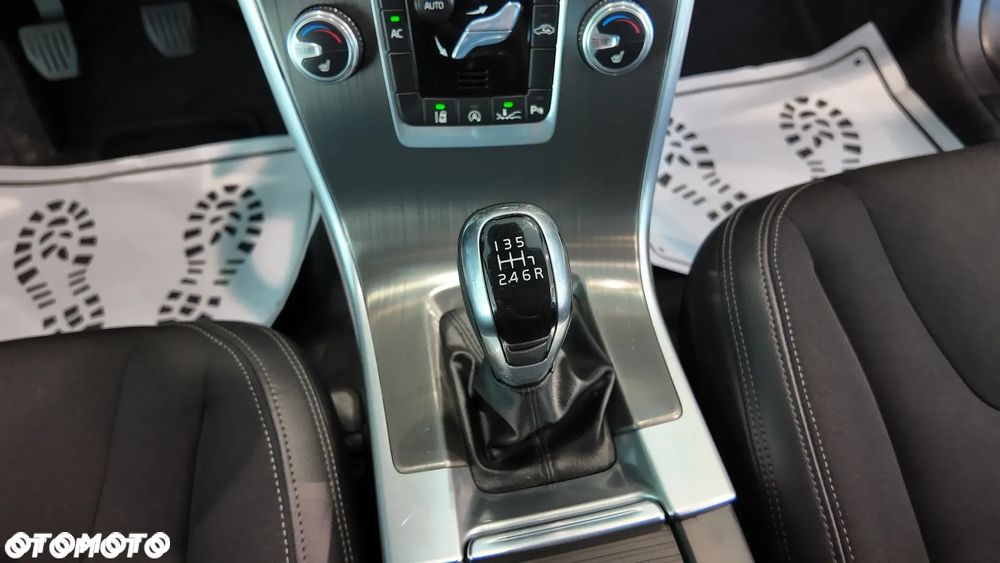 Volvo XC 60 D4 Drive-E Base - 28