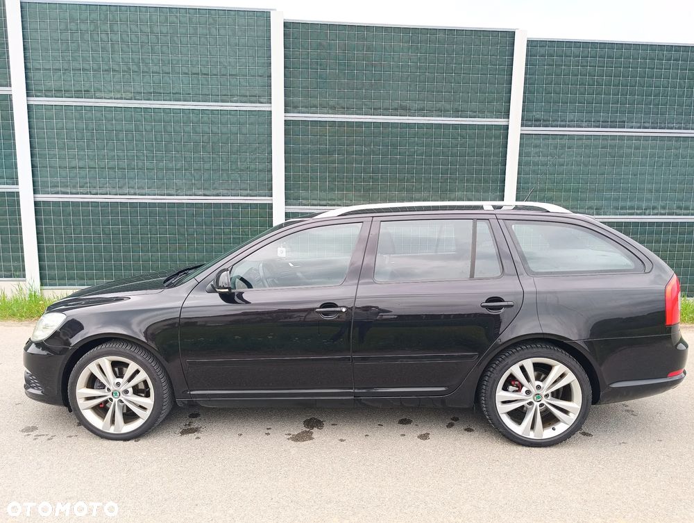 Skoda Octavia 2.0 TDI RS - 9
