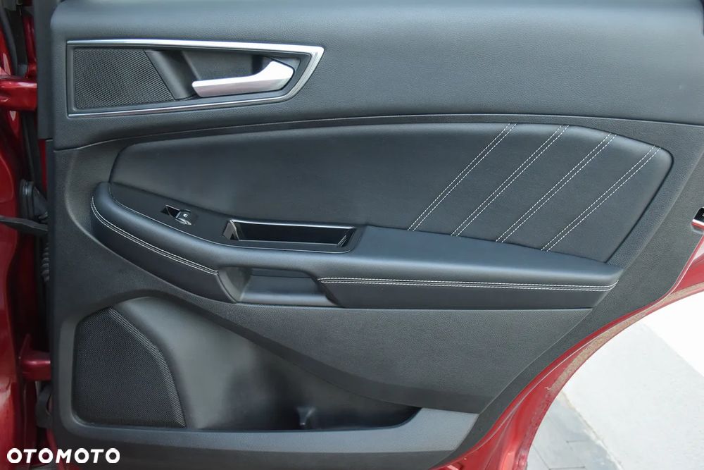 Ford Edge 2.0 TDCi Bi-Turbo 4x4 ST-LINE - 31