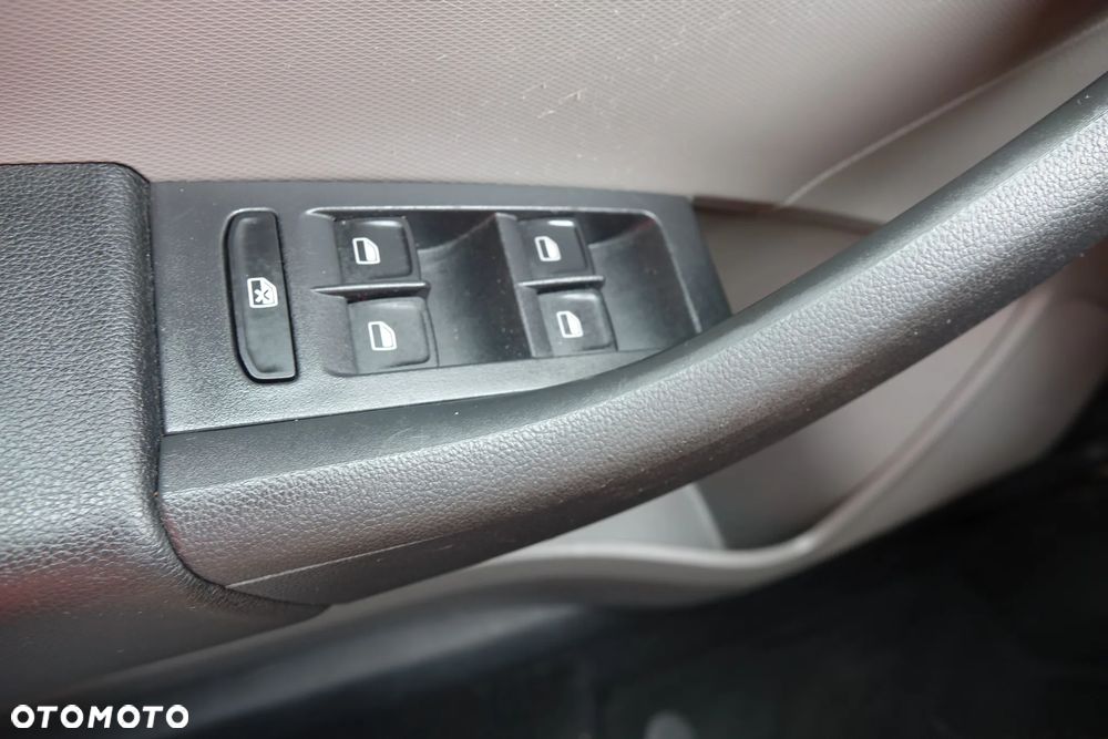 Seat Toledo 1.2 TSI Style - 23