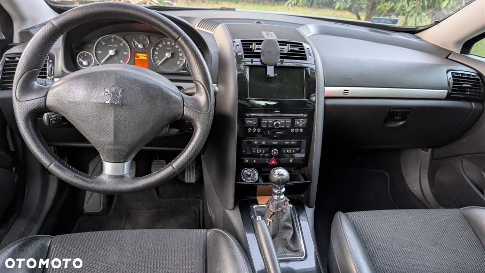 Peugeot 407 - 4