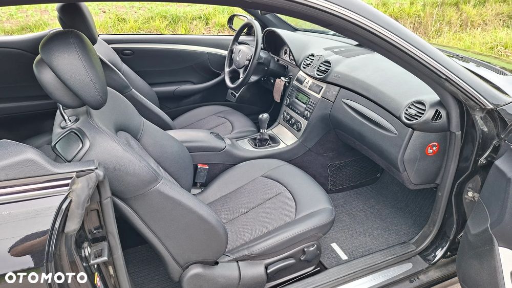 Mercedes-Benz CLK 200 Kompressor Avantgarde Sport Edition - 34