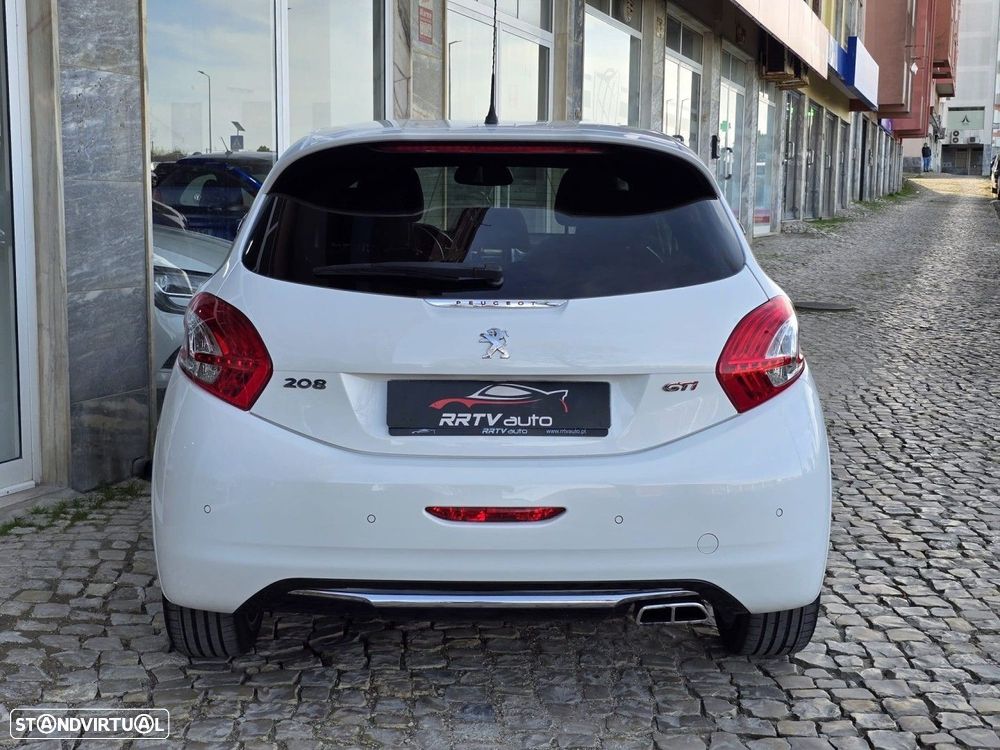 Peugeot 208 1.6 THP GTi - 14