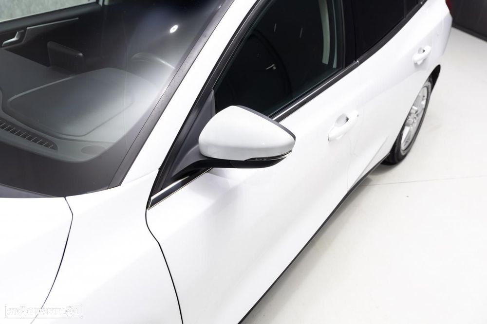 Ford Focus SW 1.5 TDCi Titanium - 12