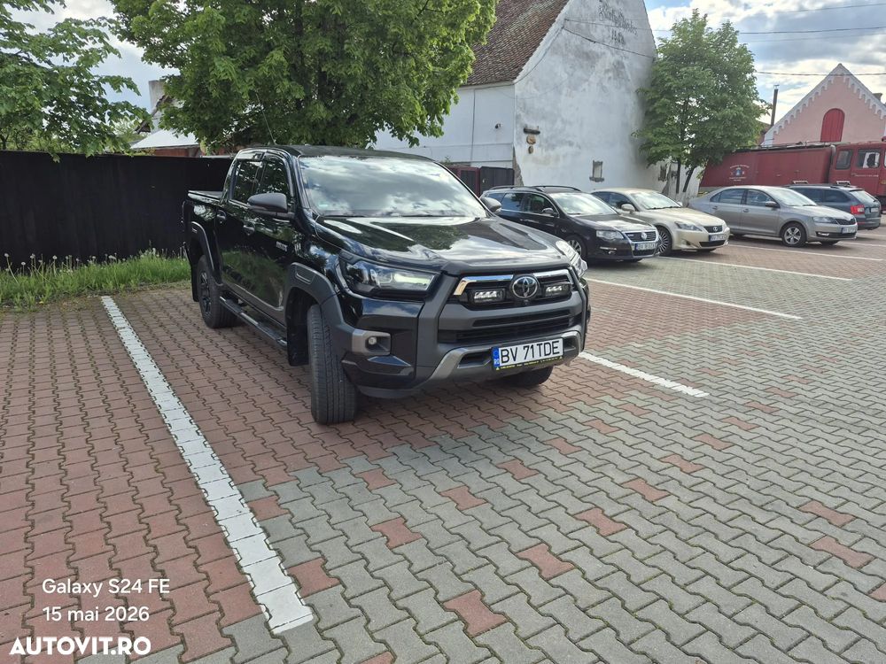 Toyota Hilux 2.8D 204CP 4x4 Double Cab AT Invincible - 38