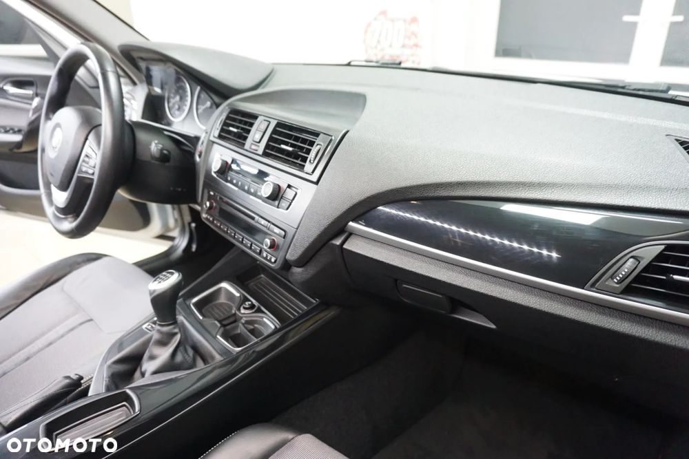 BMW Seria 1 120d Urban Line - 21