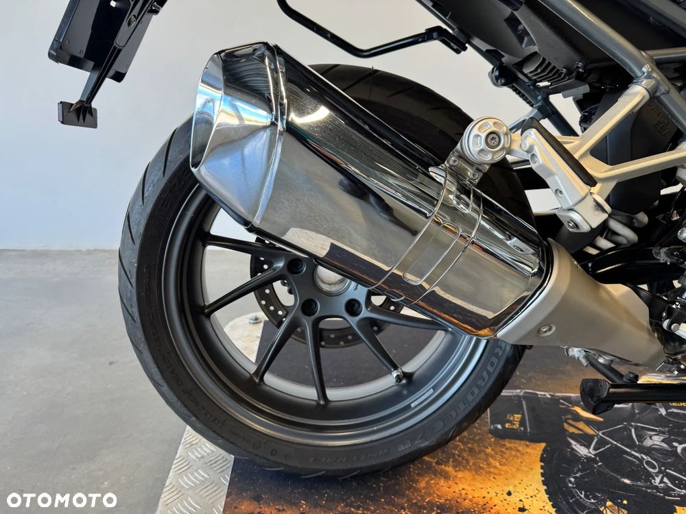 BMW R - 15