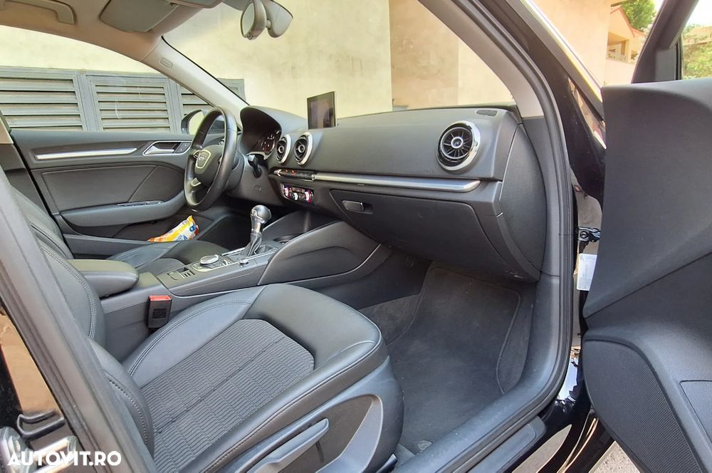 Audi A3 Sportback - 6
