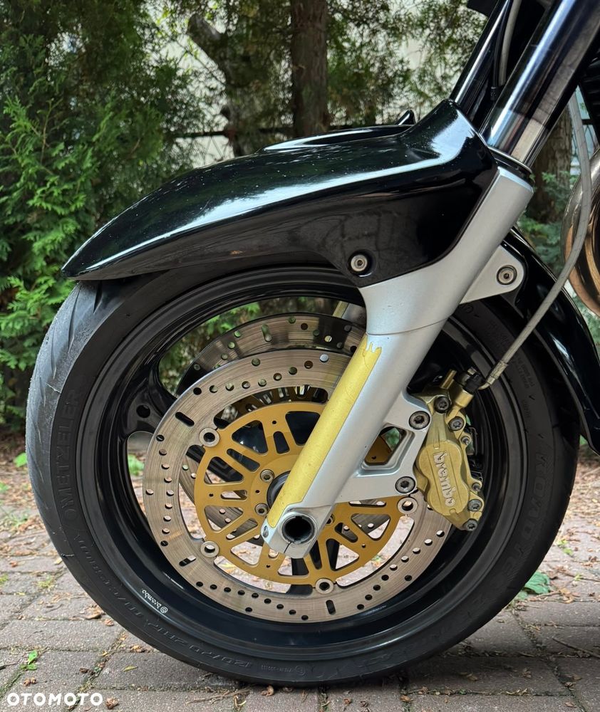 Moto Guzzi 1200 - 16