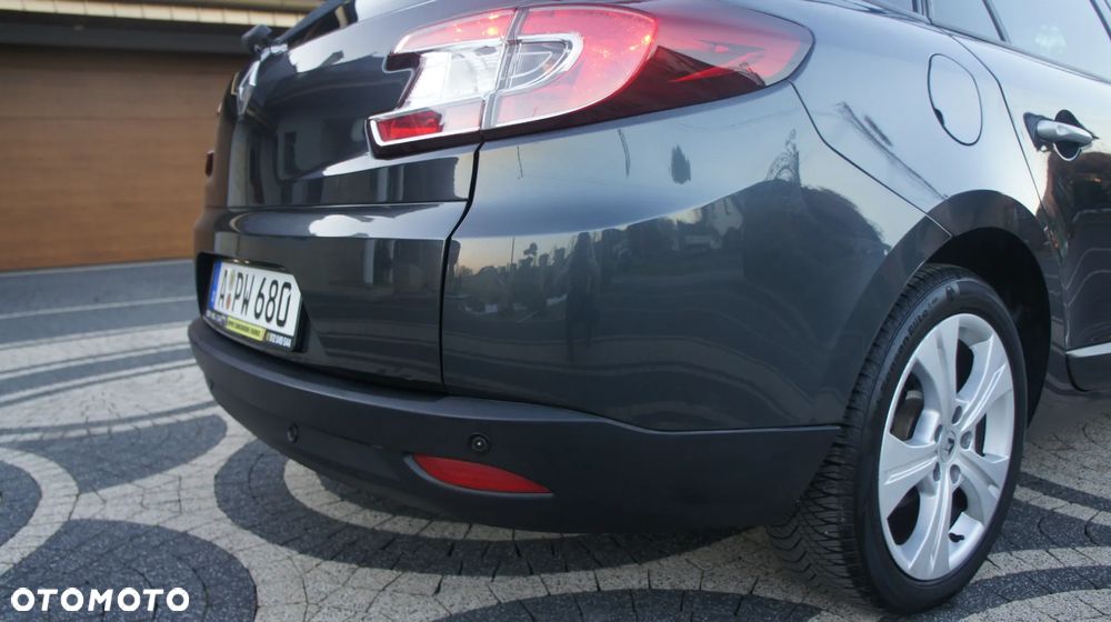 Renault Megane dCi 130 FAP Dynamique - 12