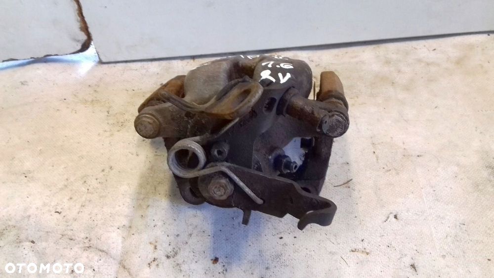 ZACISK PRAWY TYŁ JARZMO SKODA OCTAVIA II 1.6 MPI 04- - 2