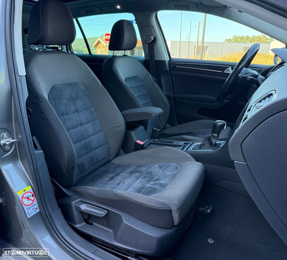 VW Golf Variant 1.6 TDi Highline DSG - 20