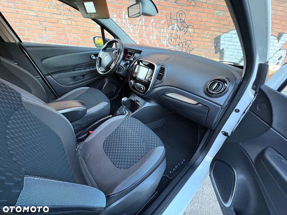 Renault Captur - 17