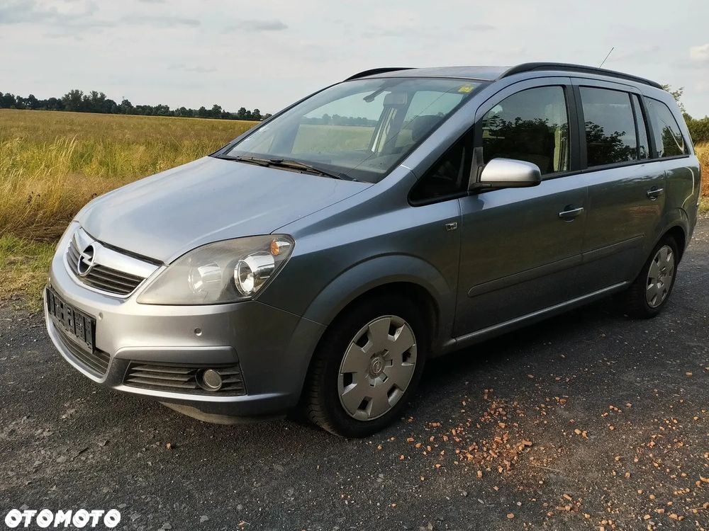 Opel Zafira - 12