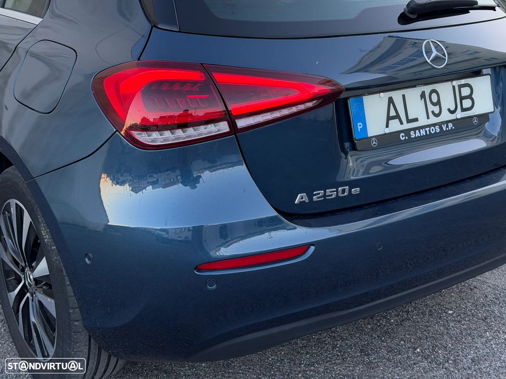 Mercedes-Benz A 250 e Style Plus - 40