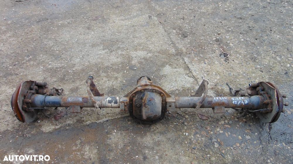 Punte spate Iveco daily 2.3 euro 5 raport 12/47 12.47 12.47 punte spate completa iveco dayli 2.3 eu - 1