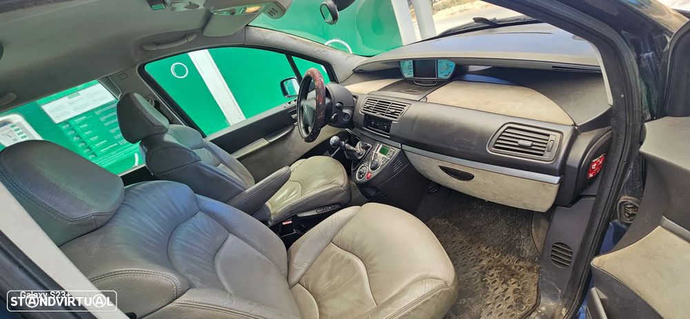 Citroën C8 2.2 HDi 16V Exclusive - 18