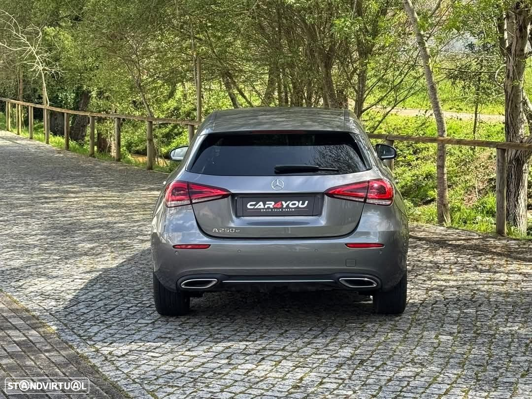 Mercedes-Benz A 250 e Style Plus - 9