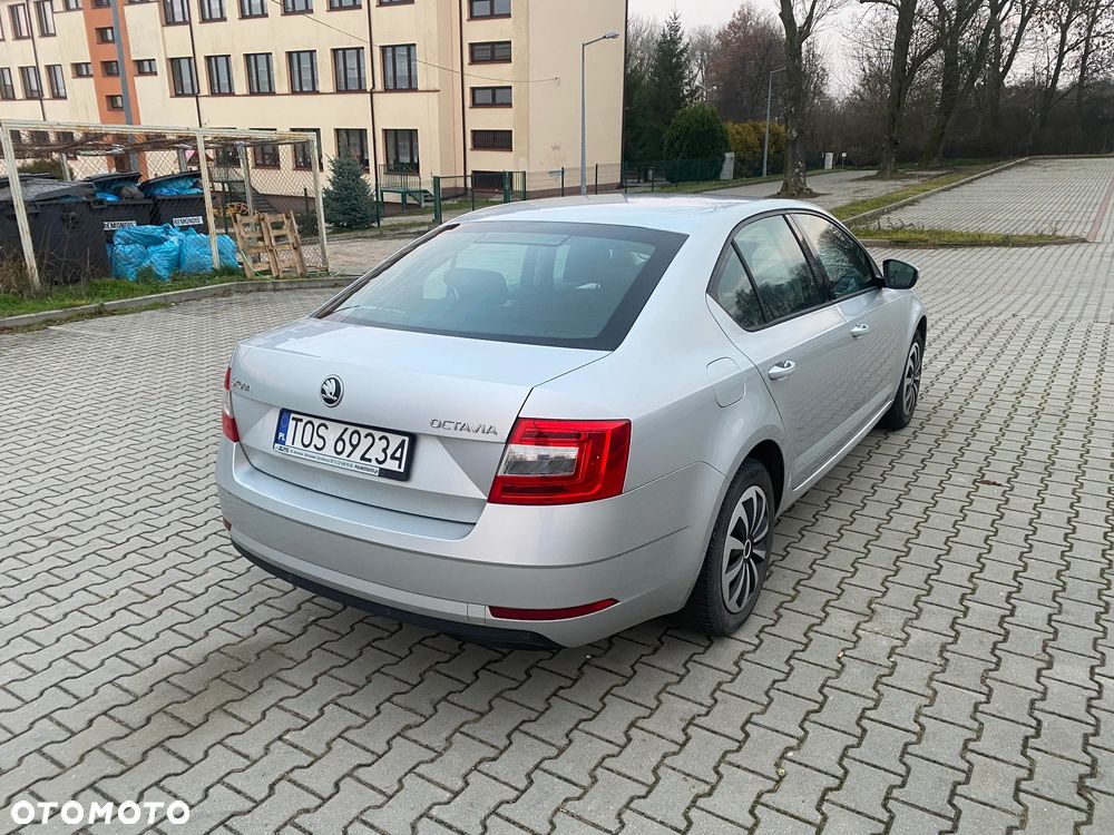 Skoda Octavia 1.6 TDI Ambition - 7